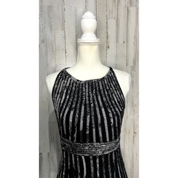 NWT Cache Women's Size 8 Black & White Striped Sleeveless Cocktail Dress - Picture 4 of 9